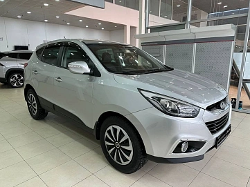 Hyundai ix35, 2014г, передний привод, автомат