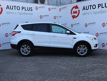 Ford Kuga, 2019г, передний привод, автомат