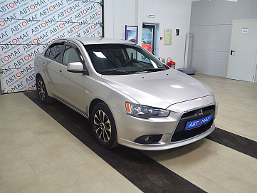 Mitsubishi Lancer, 2012г, передний привод, вариатор