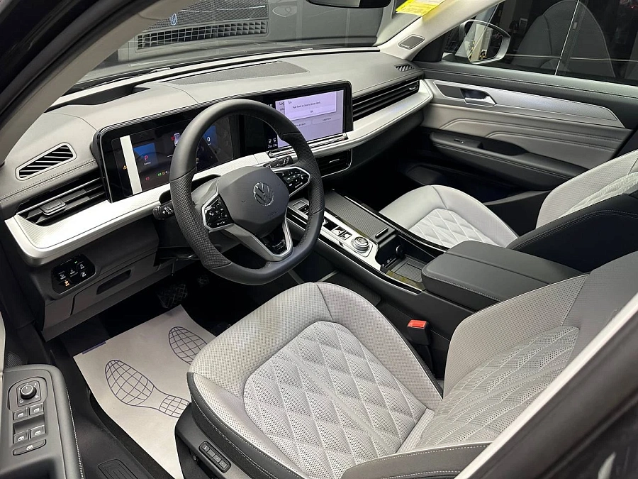 Volkswagen Tavendor, 2026г., полный привод, робот