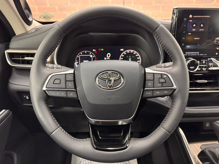 Toyota Highlander, 2025г., полный привод, автомат