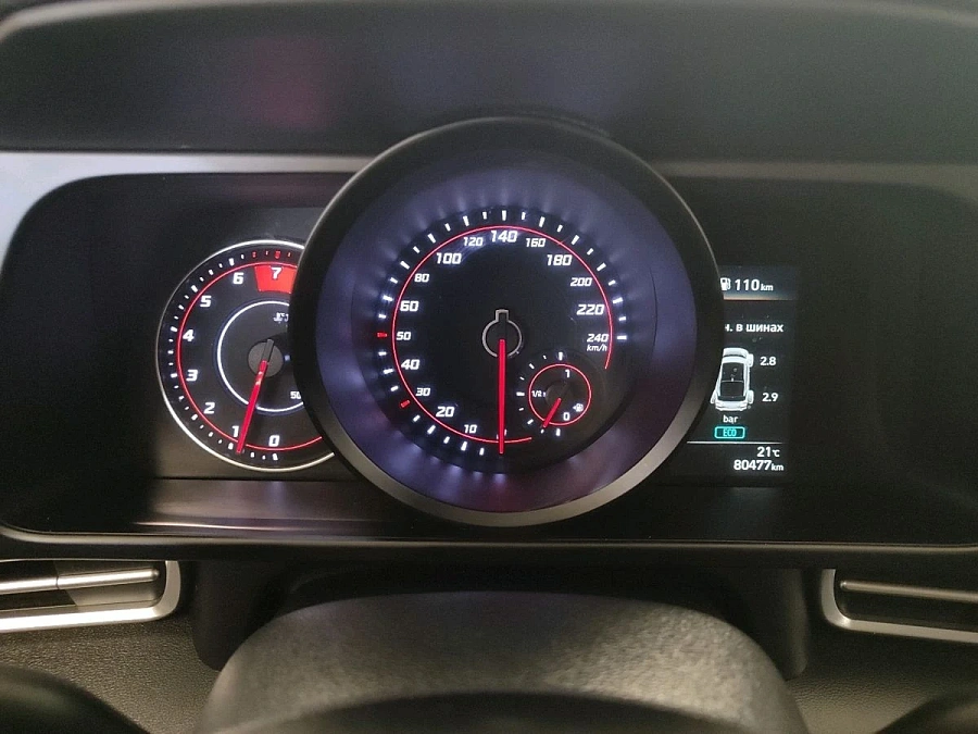 Hyundai Elantra, 2021г., передний привод, автомат