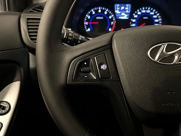 Hyundai Solaris, 2016г, передний привод, автомат