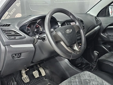 Lada (ВАЗ) Vesta, 2017г, передний привод, механика