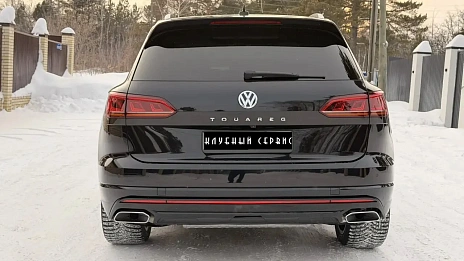Volkswagen Touareg, 2018г, полный привод, автомат