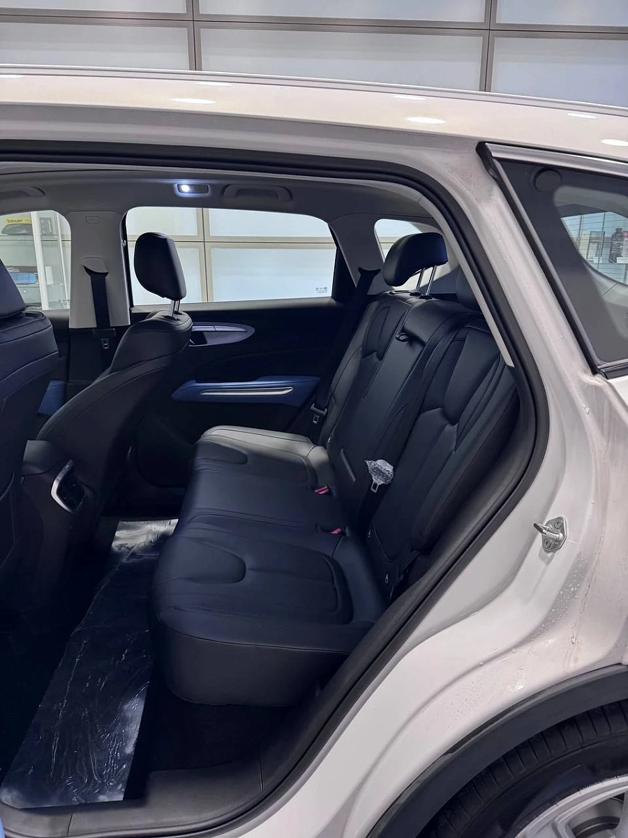 Bestune T90, 2024г., передний привод, робот