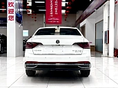 Volkswagen Jetta, 2022г., передний привод, автомат