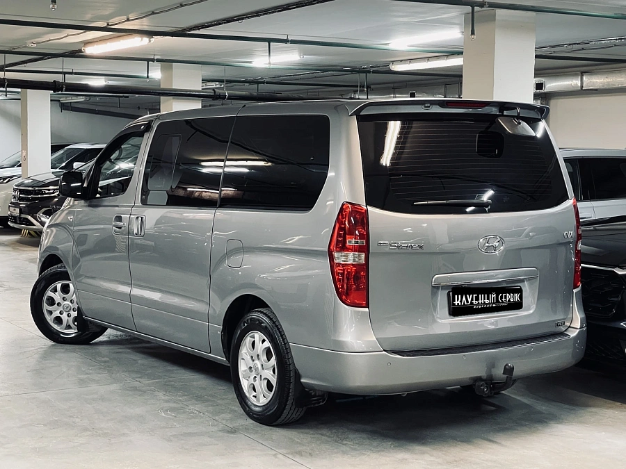 Hyundai Grand Starex, 2013г., задний привод, автомат