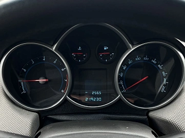 Chevrolet Cruze, 2012г., передний привод, механика