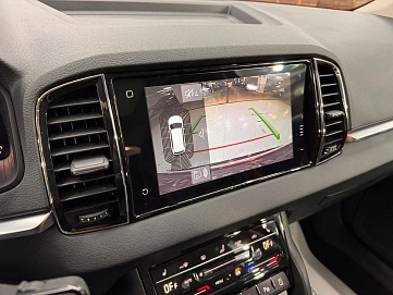 Skoda Karoq, 2025г, передний привод, робот