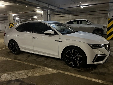 Skoda Octavia, 2023г, передний привод, робот