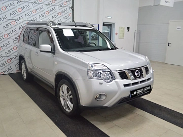 Nissan X-Trail, 2012г, полный привод, механика
