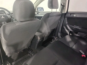 Mitsubishi Lancer, 2011г, передний привод, механика