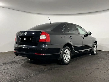 Skoda Octavia, 2011г, передний привод, автомат
