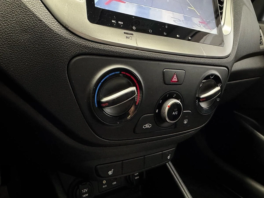 Hyundai Solaris, 2017г., передний привод, автомат