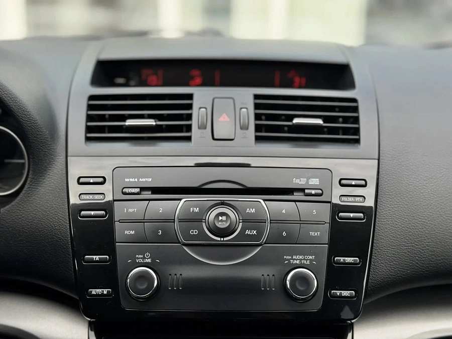 Mazda 6, 2011г., передний привод, автомат