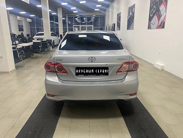 Toyota Corolla, 2013г, передний привод, механика