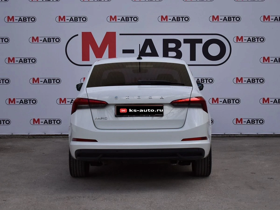 Skoda Rapid, 2021г., передний привод, автомат