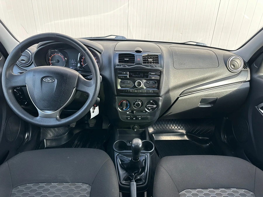 Lada (ВАЗ) Granta, 2019г., передний привод, механика