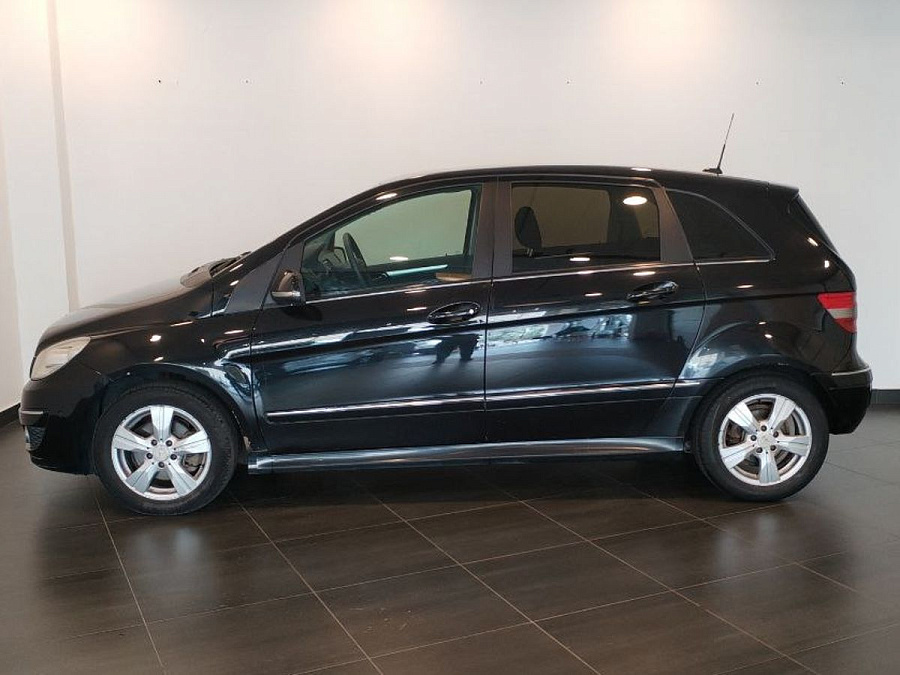 Mercedes-Benz , 2011г., передний привод, автомат