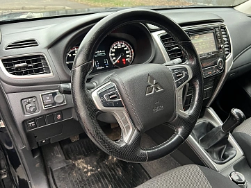 Mitsubishi L200, 2019г, полный привод, механика