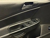 Volkswagen Passat, 2010г., передний привод, робот