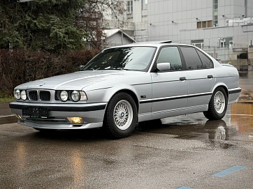 BMW 5 серии, 1995г, задний привод, автомат