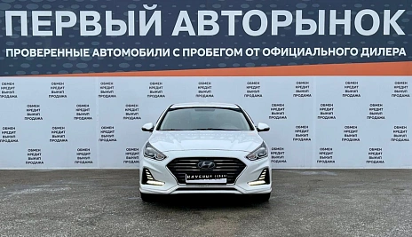 Hyundai Sonata, 2017г, передний привод, автомат
