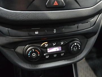 Lada (ВАЗ) Vesta, 2017г, передний привод, механика