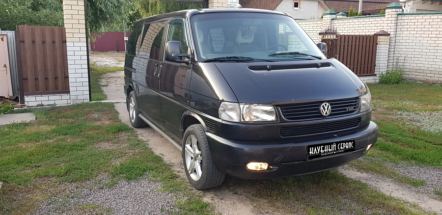 Volkswagen Multivan, 1999г., передний привод, механика