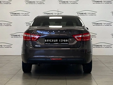 Lada (ВАЗ) Vesta, 2016г, передний привод, механика