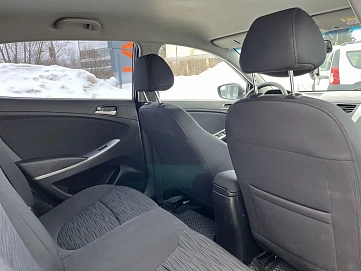 Hyundai Solaris, 2015г, передний привод, механика