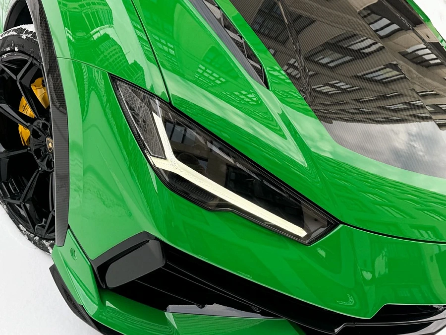 Lamborghini Urus, 2023г., полный привод, автомат