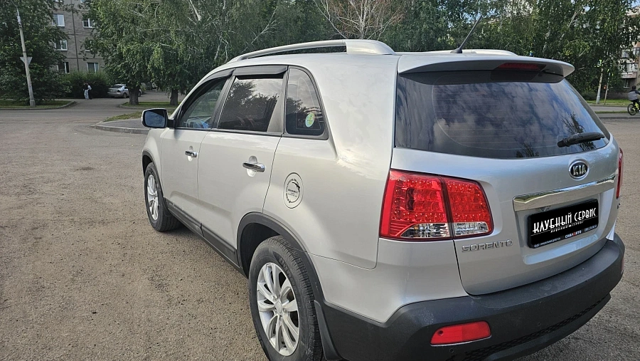 Kia Sorento, 2010г., полный привод, автомат