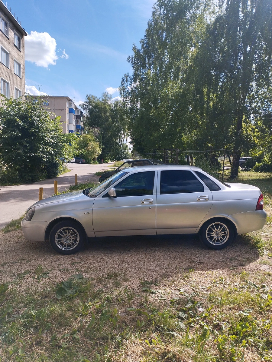 Lada (ВАЗ) Priora, 2008г., передний привод, механика