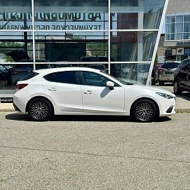 Mazda 3, 2014г, передний привод, автомат