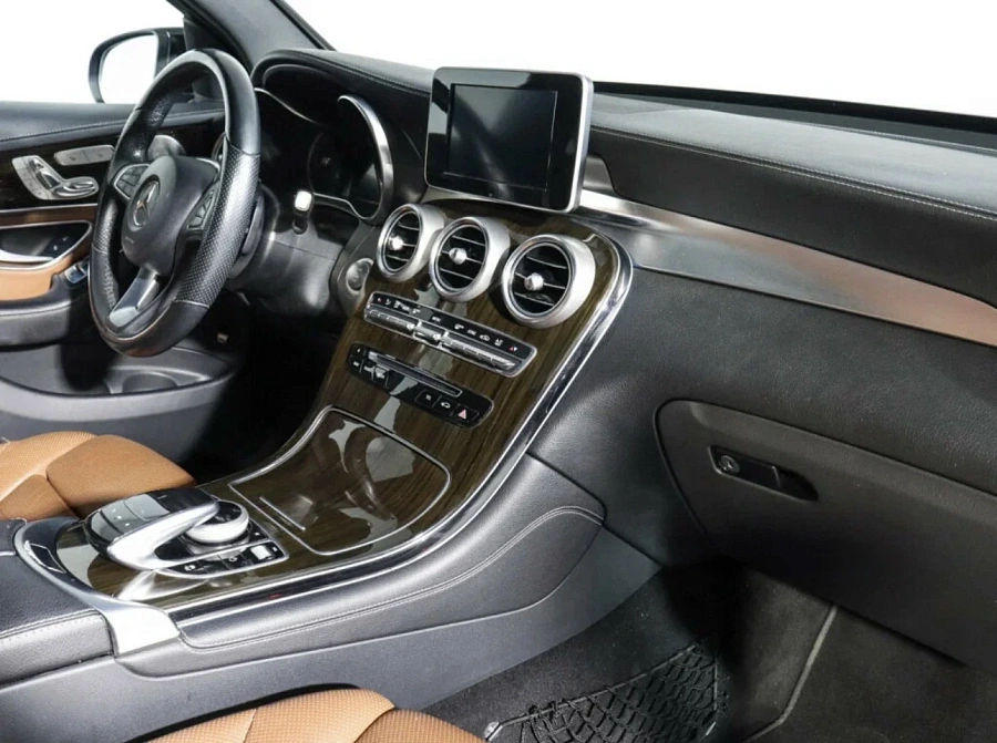 Mercedes-Benz GLC, 2016г., полный привод, автомат