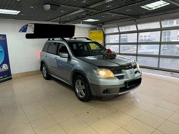 Mitsubishi Outlander, 2004г, полный привод, автомат