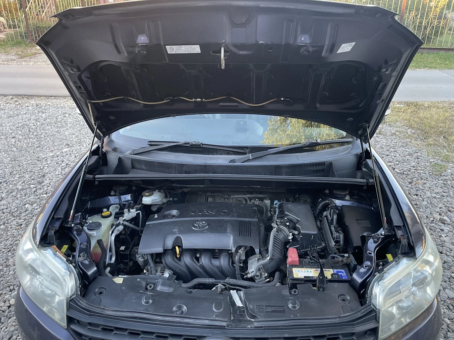 Toyota Corolla Rumion, 2011г., передний привод, вариатор