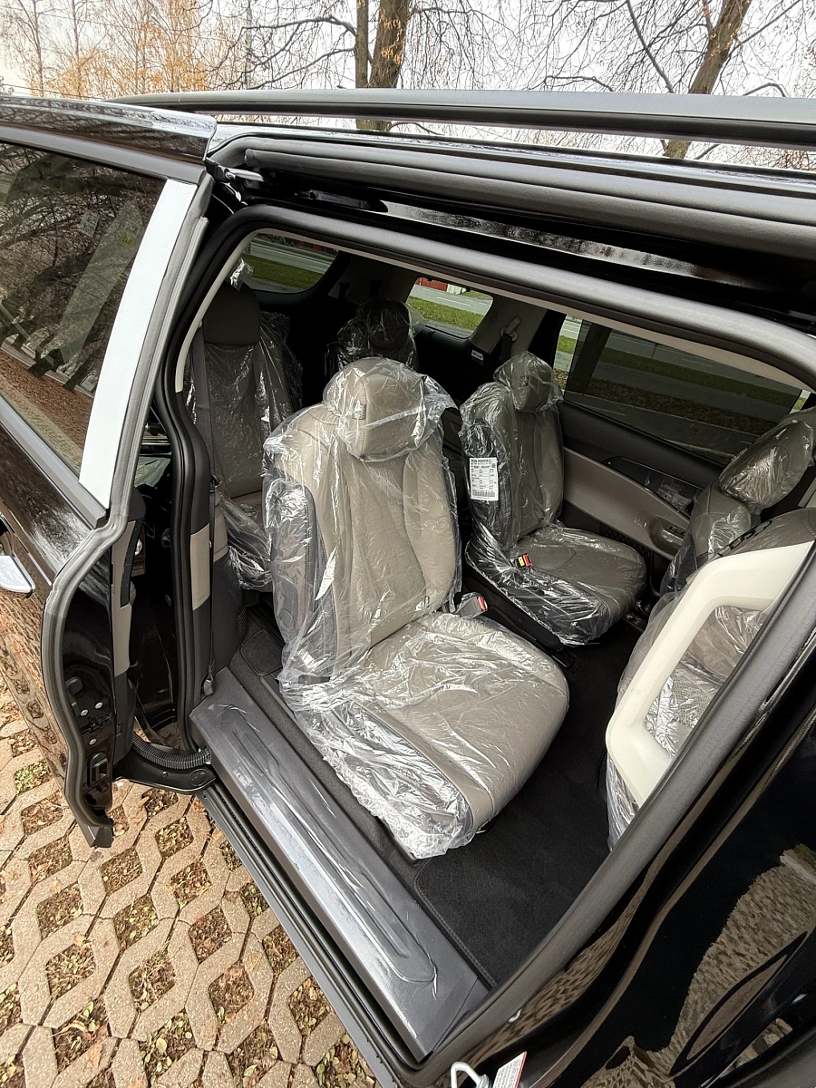 Kia Carnival, 2025г., передний привод, автомат