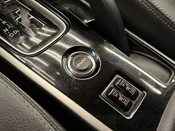 Mitsubishi Outlander, 2018г, передний привод, вариатор