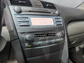 Toyota Camry, 2010г, передний привод, автомат