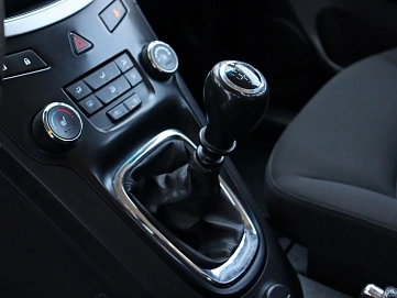 Chevrolet Orlando, 2012г, передний привод, механика
