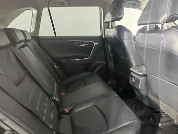 Toyota RAV4, 2021г, полный привод, автомат