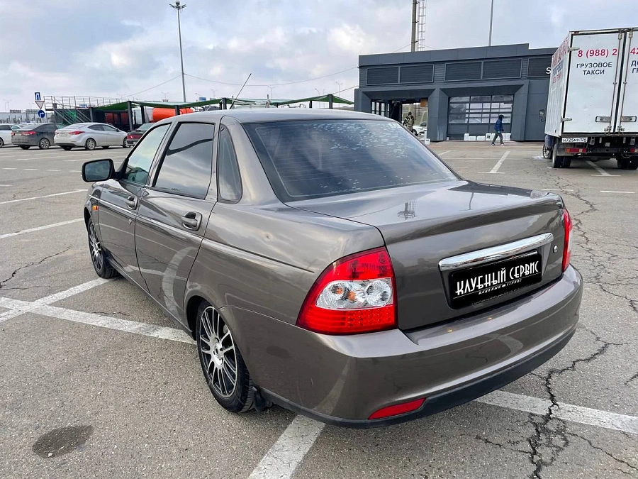 Lada (ВАЗ) Priora, 2015г., передний привод, механика