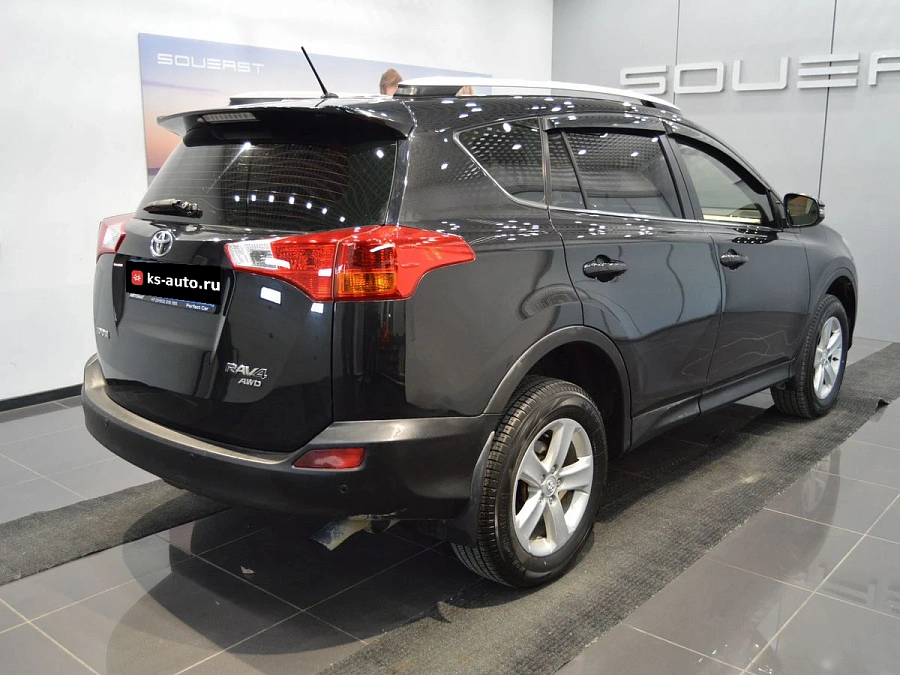 Toyota RAV4, 2014г., полный привод, вариатор