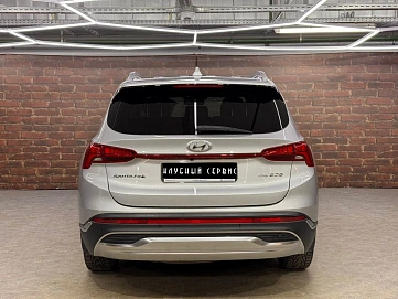 Hyundai Santa Fe, 2021г, полный привод, робот