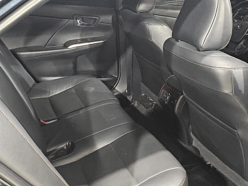 Toyota Camry, 2016г, передний привод, автомат