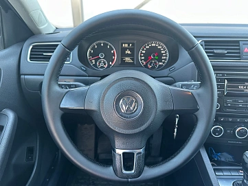 Volkswagen Jetta, 2014г., передний привод, робот