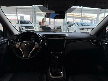 Nissan Qashqai, 2016г, передний привод, вариатор